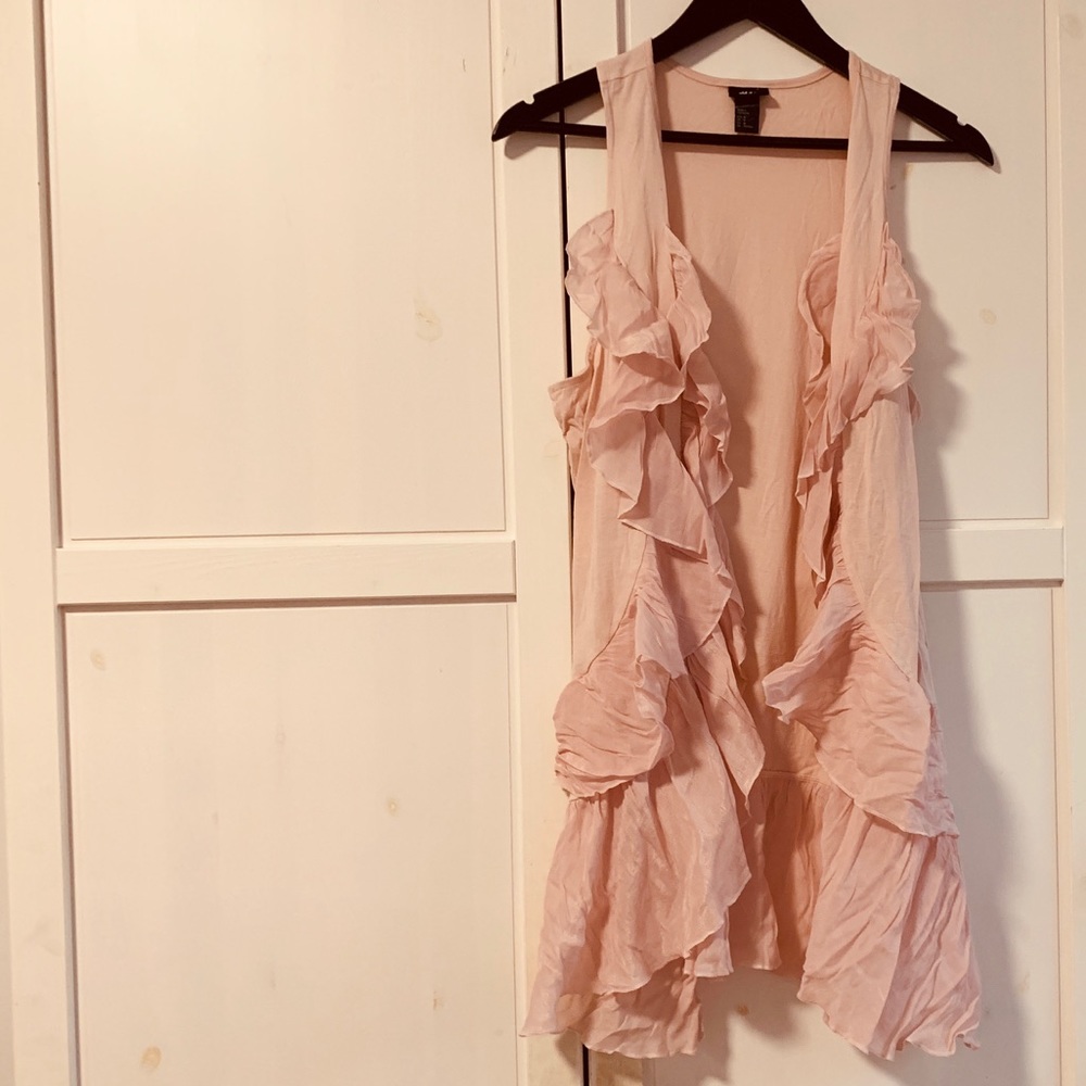 H&M blush ruffle vest